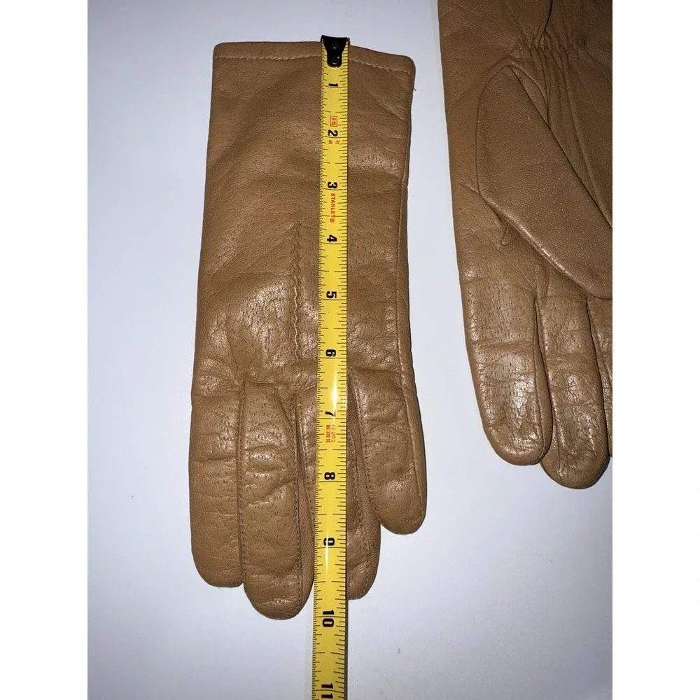 Vintage Fownes 1950s‎ Women's Tan LEATHER GLOVES With Warm Lining size 8.5 D